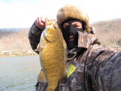 19" smallie caught on hand pour, 35 degree water temp,managed to get 20 total