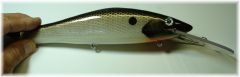 Deep-diving musky crankbait