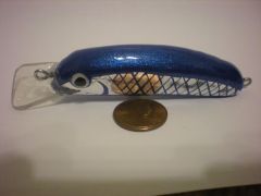 Blue foil minnow