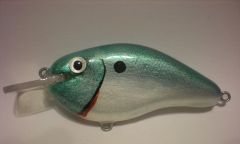 Green/pearl Flat side crankbait