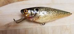 58aa4ea672c2d-HandmadeShad.jpg