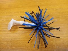 Black and blue pixie jig