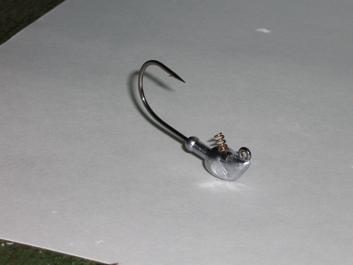 Snootie Vs Poison Tail. - Wire Baits 