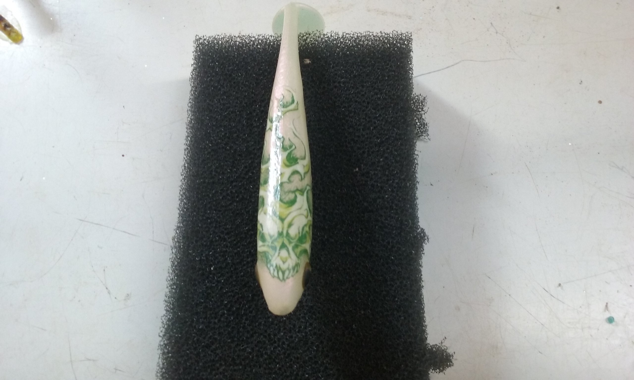 Help with painting with Mica Powders. - Soft Plastics -   - Tackle Building Forums