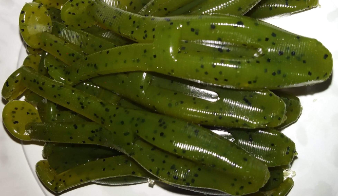 Need Help On the Zoom Green Pumpkin - Soft Plastics -   - Tackle Building Forums
